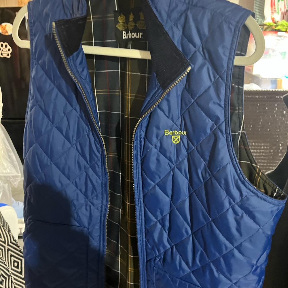 Men’s blue Barbour vest